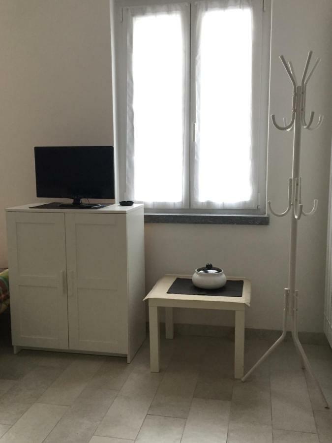 דירות מנדלו דל לאריו Casa Stefania מראה חיצוני תמונה